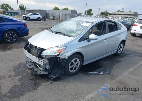 2014 Toyota Prius Two z USA, uszkodzony, nr VIN JTDKN3DU3E0369550